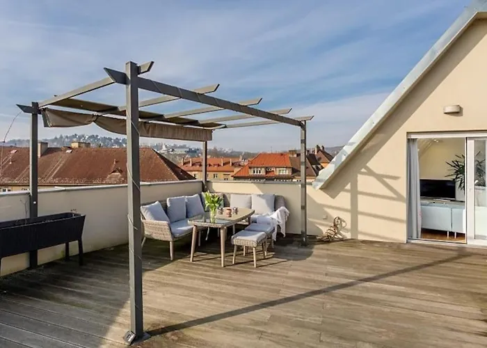 Beautiful Loft-apartment With A Large Terrace * براغ